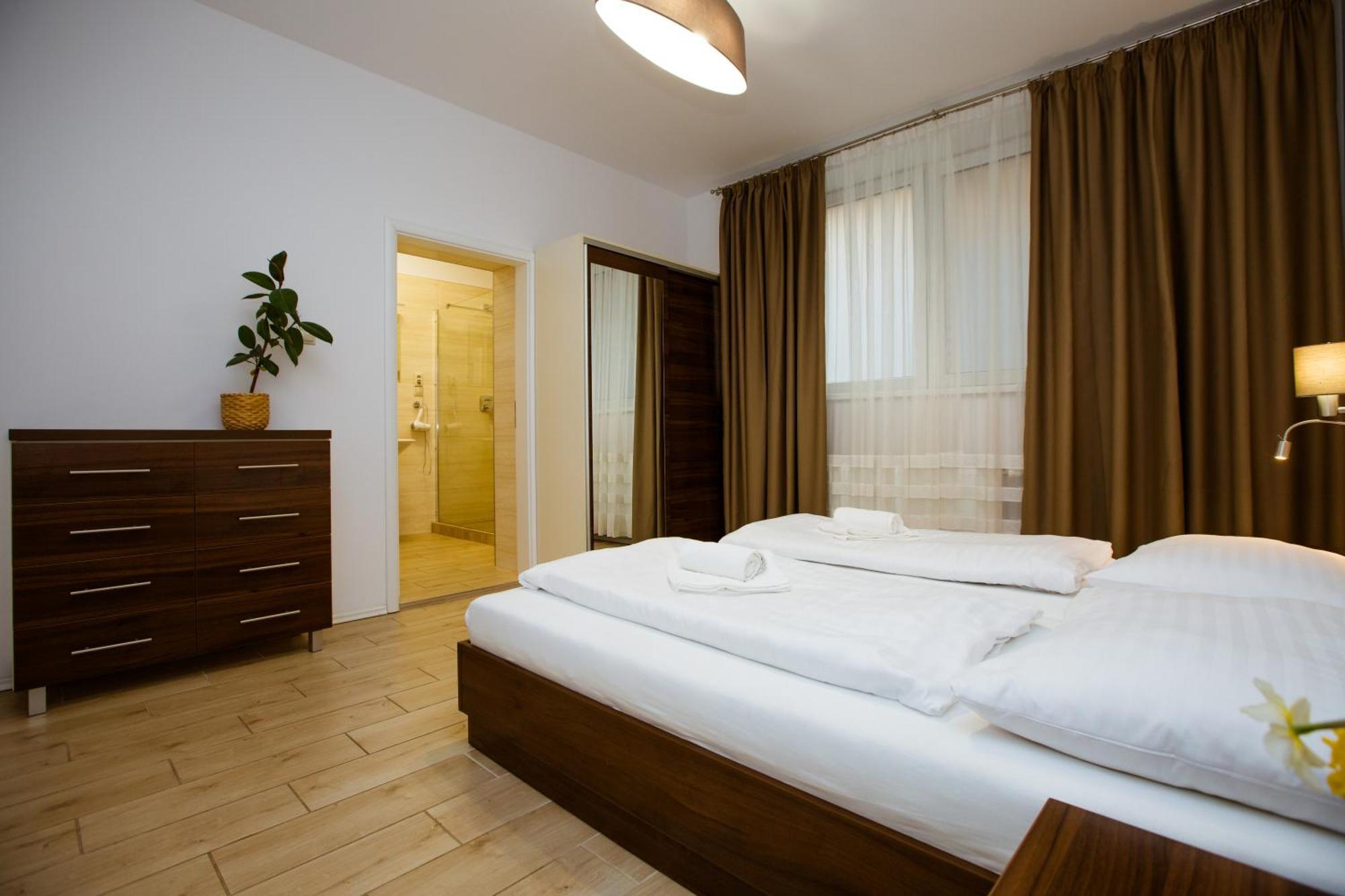 Hotel Litovel Komárno Exterior photo