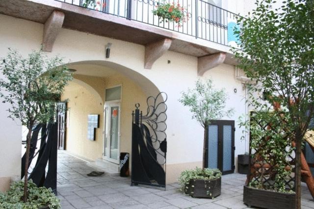 Hotel Litovel Komárno Exterior photo